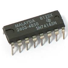 74165 DIP 8-Bit Serial Shift Register, Parallel Load, Complementary Outputs