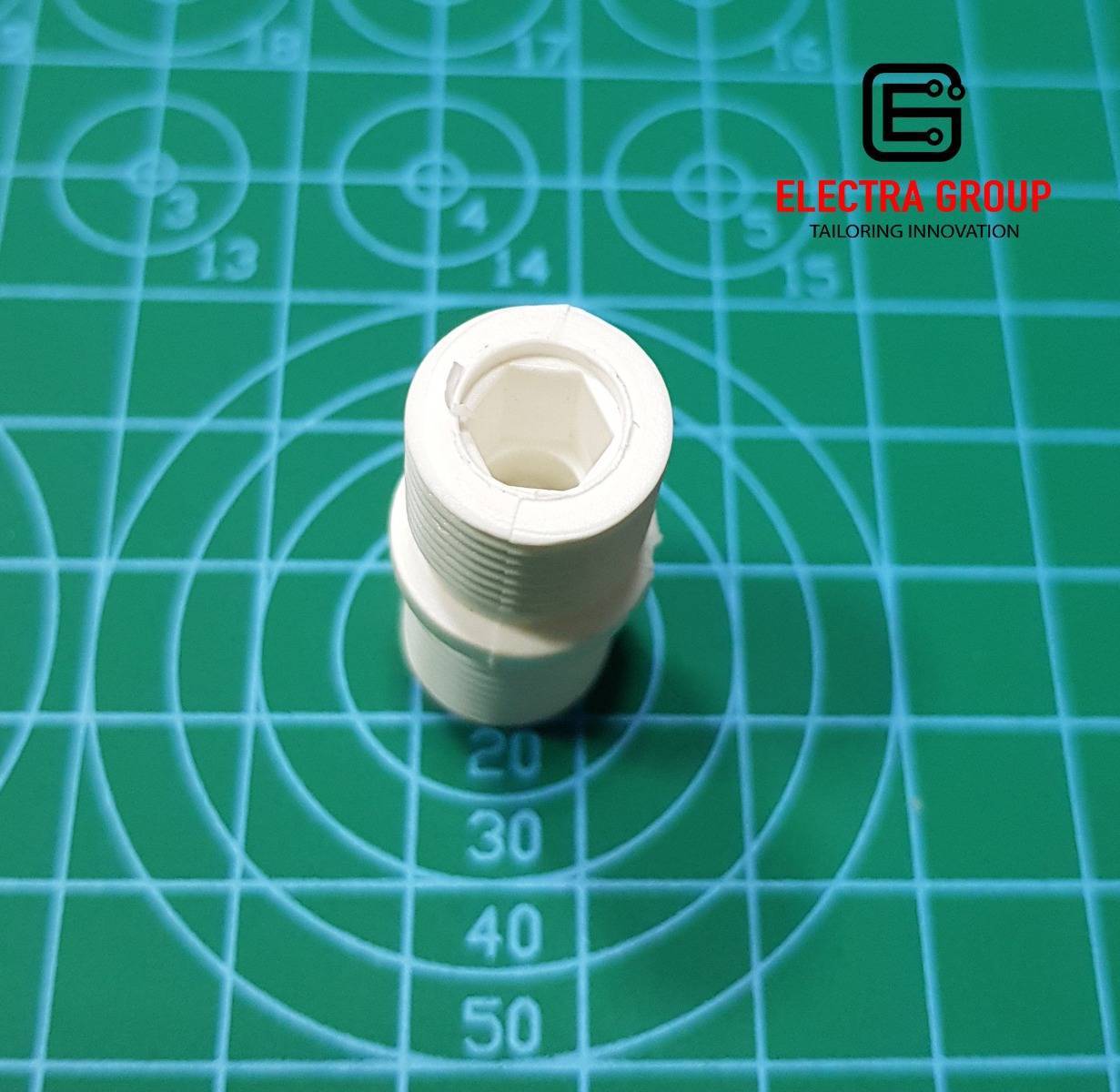 Male to Male Thread PVC-U Connector for 6mm Tube - Image 4