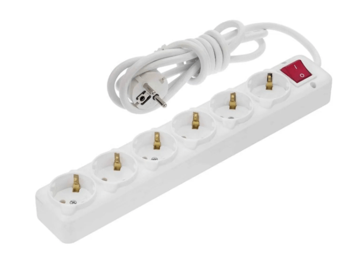 6 Way Grounded Power Strip with Switch 16A