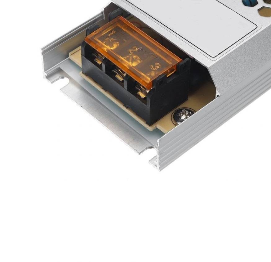 12V 200W LED Power Supply Surge Protected & Slim Design - Image 3